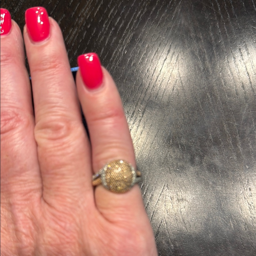 White & champagne, diamond ring